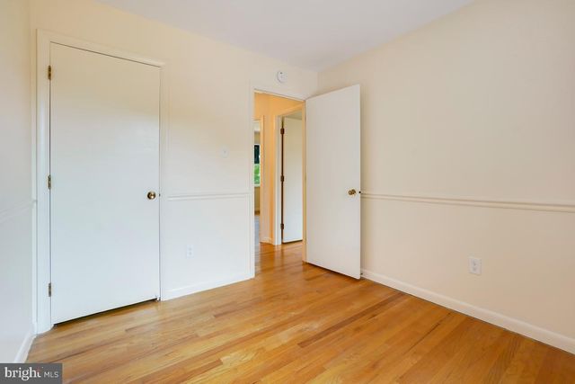 6903 SHEFFIELD DR, Sykesville, MD 21784