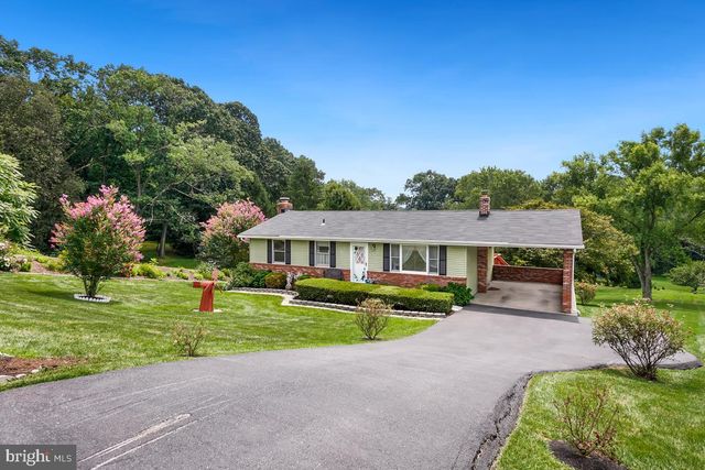 6903 SHEFFIELD DR, Sykesville, MD 21784