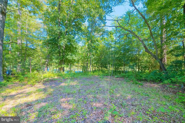 142 W SHORE DR, Milton, DE 19968