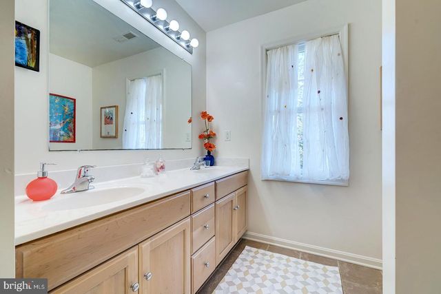 142 W SHORE DR, Milton, DE 19968