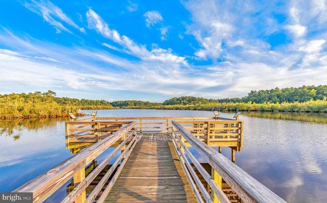 142 W SHORE DR, Milton, DE 19968