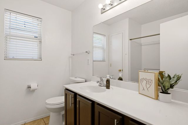 1819 Cielo Oeste Place NW, Albuquerque, NM 87120