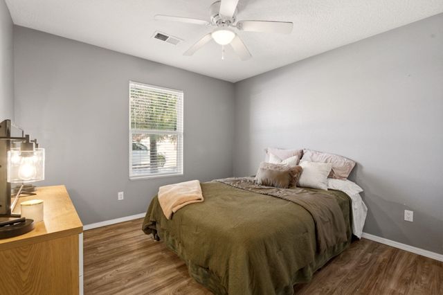 1819 Cielo Oeste Place NW, Albuquerque, NM 87120