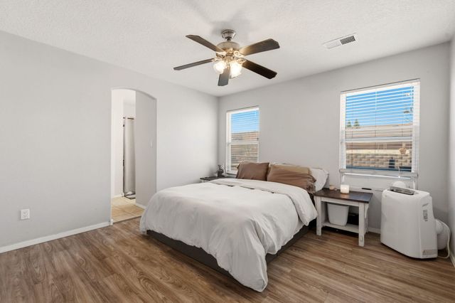 1819 Cielo Oeste Place NW, Albuquerque, NM 87120