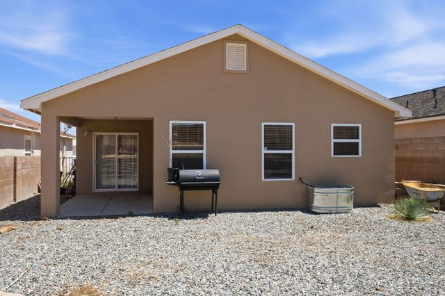 1819 Cielo Oeste Place NW, Albuquerque, NM 87120