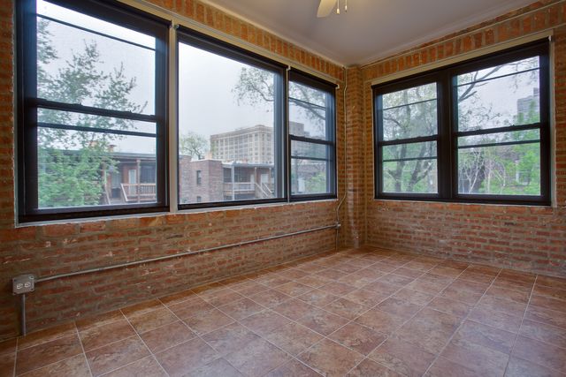 5419 S Hyde Park Boulevard 2, Chicago, IL 60615