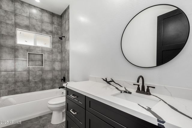 37459 W MISSOURI Avenue, Tonopah, AZ 85354