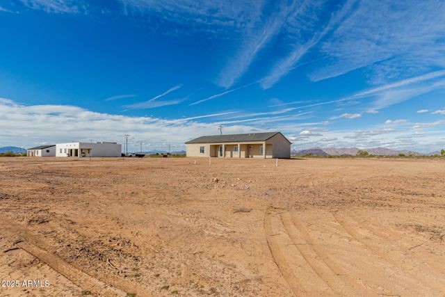 37459 W MISSOURI Avenue, Tonopah, AZ 85354