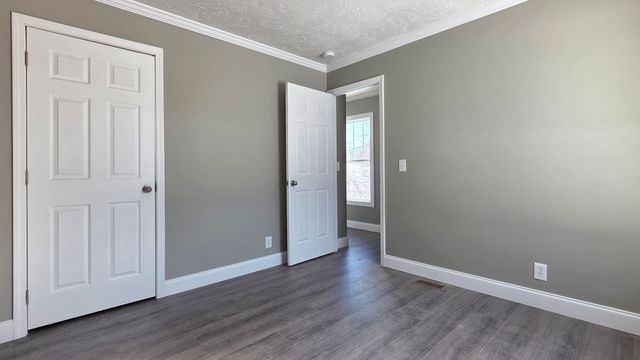 1365 Powell Taylor Road, Lawrenceburg, KY 40342