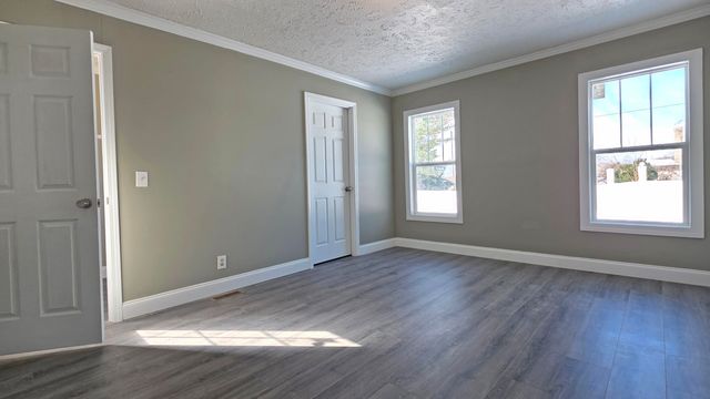 1365 Powell Taylor Road, Lawrenceburg, KY 40342