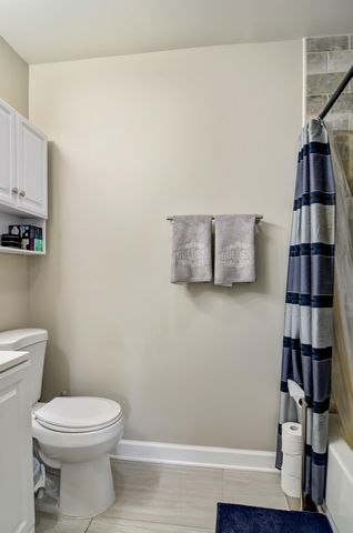 1705 E 33rd Place, Hobart, IN 46342