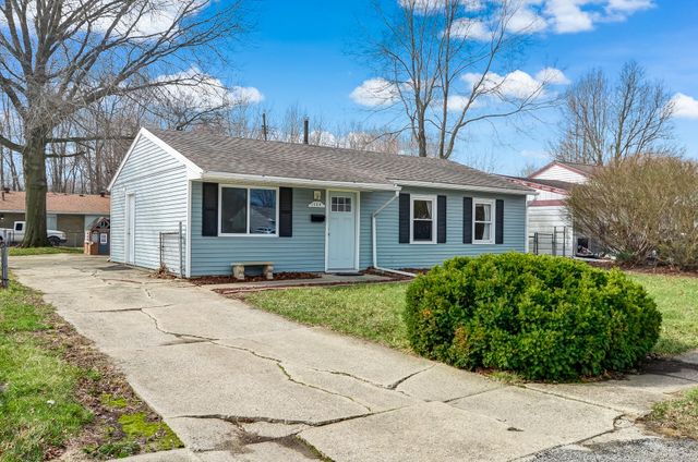 1705 E 33rd Place, Hobart, IN 46342