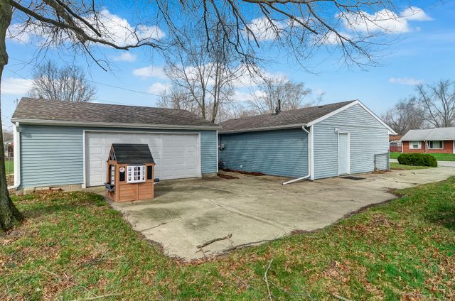 1705 E 33rd Place, Hobart, IN 46342