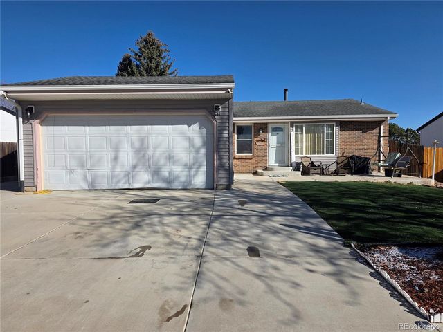 17933 E Linvale Dr, Aurora, CO 80013