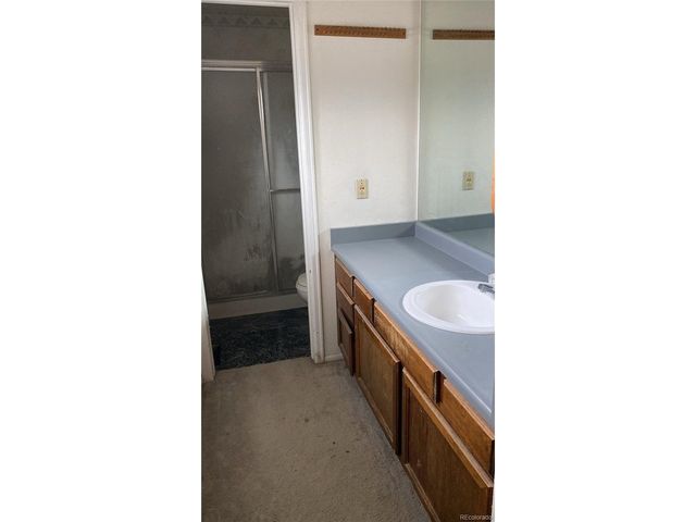 17933 E Linvale Dr, Aurora, CO 80013