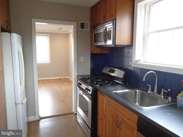 3104 PARKER AVE, Silver Spring, MD 20902