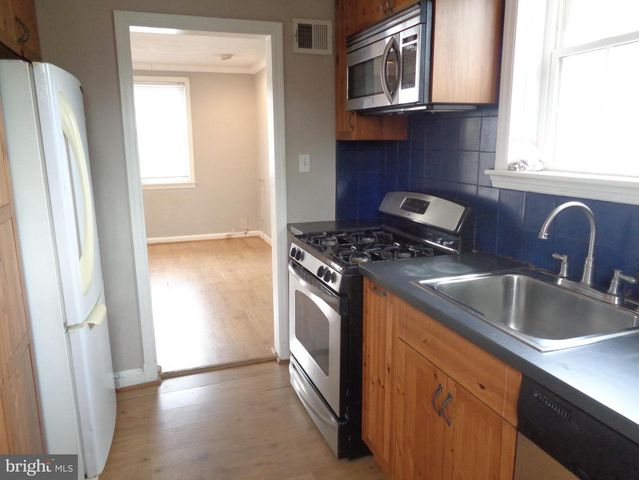 3104 PARKER AVE, Silver Spring, MD 20902