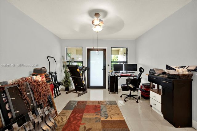 851 SW 1st St, Florida City, FL 33034