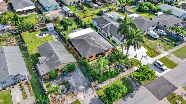 851 SW 1st St, Florida City, FL 33034