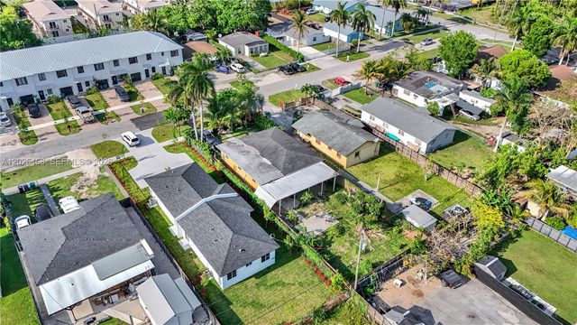 851 SW 1st St, Florida City, FL 33034