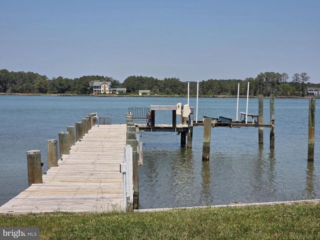 1514 DEEP POINT RD, Woolford, MD 21677