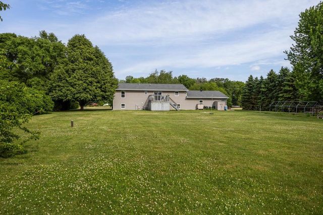 5909 N Violet View Drive, Milton, WI 53563