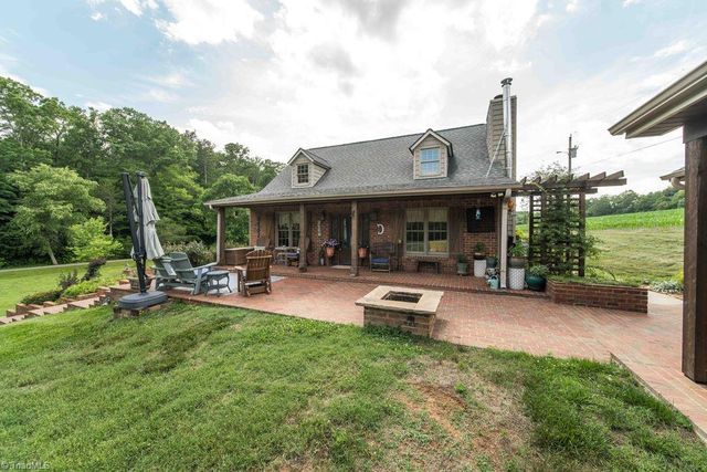 5741 Winding Creek Lane, East Bend, NC 27018