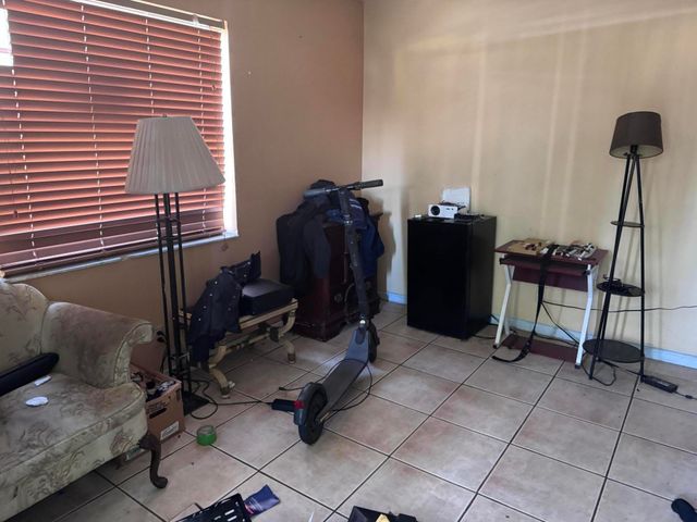 4346 NW 4th Avenue, Deerfield Beach, FL 33064