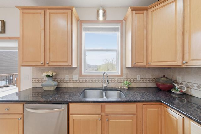 8437 Blazing Star Circle, Shakopee, MN 55379