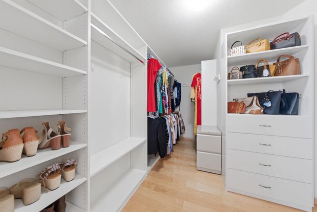 8437 Blazing Star Circle, Shakopee, MN 55379