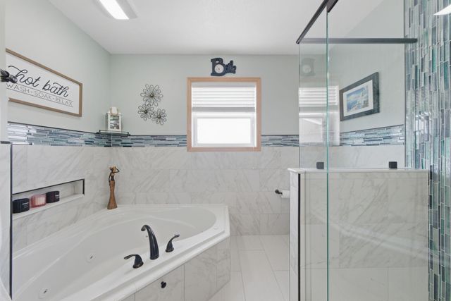 8437 Blazing Star Circle, Shakopee, MN 55379