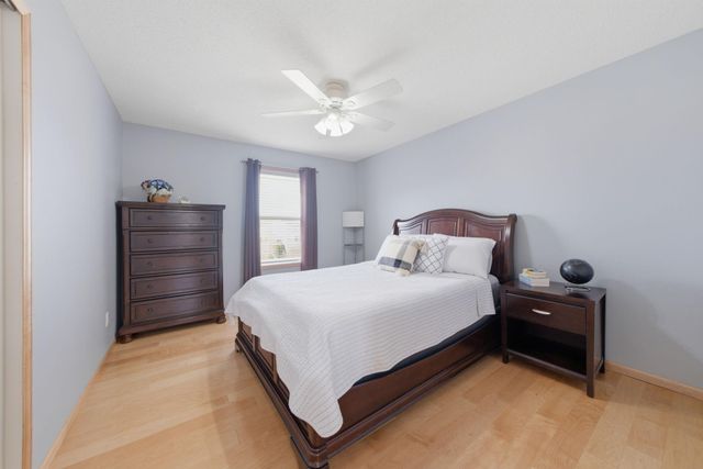 8437 Blazing Star Circle, Shakopee, MN 55379