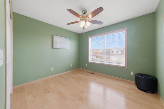 8437 Blazing Star Circle, Shakopee, MN 55379