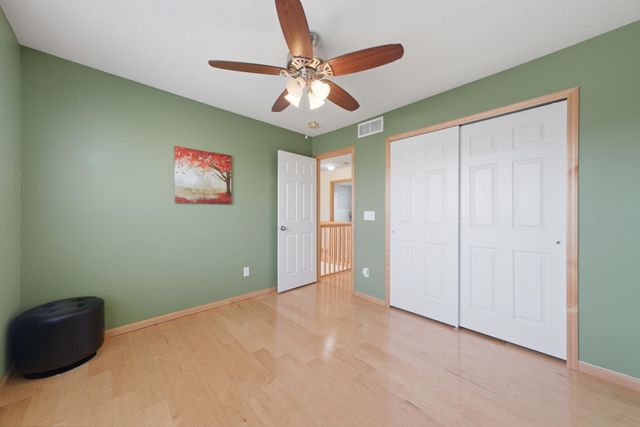 8437 Blazing Star Circle, Shakopee, MN 55379