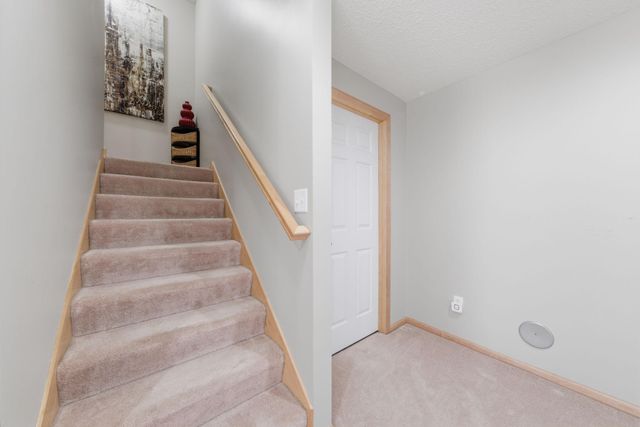 8437 Blazing Star Circle, Shakopee, MN 55379