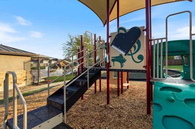 155 Paddington DR, Kyle, TX 78640