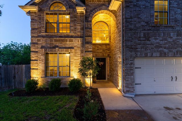 155 Paddington DR, Kyle, TX 78640