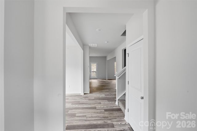 5145 Mark Drive NE, Hickory, NC 28601