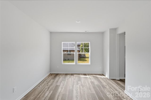 5145 Mark Drive NE, Hickory, NC 28601