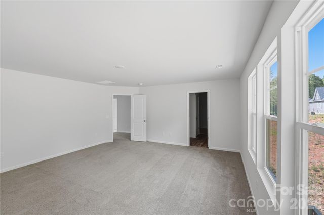 5145 Mark Drive NE, Hickory, NC 28601