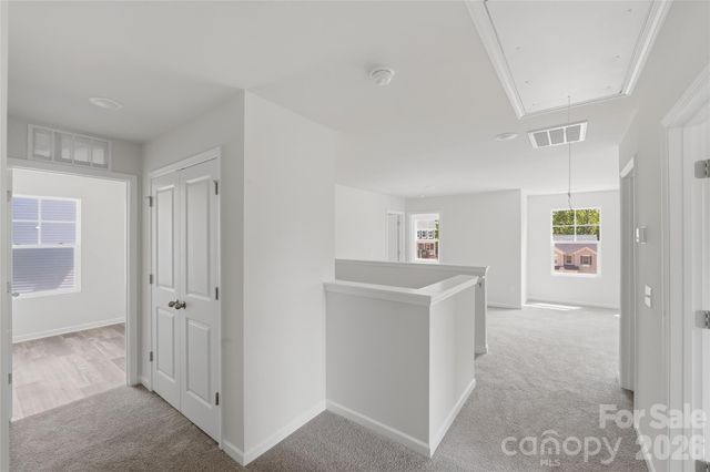 5145 Mark Drive NE, Hickory, NC 28601