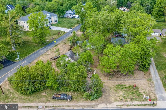 12224 BRADDOCK RD, Fairfax, VA 22030