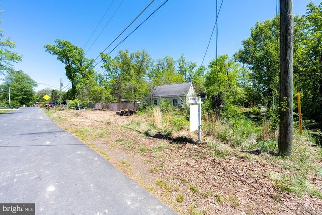 12224 BRADDOCK RD, Fairfax, VA 22030