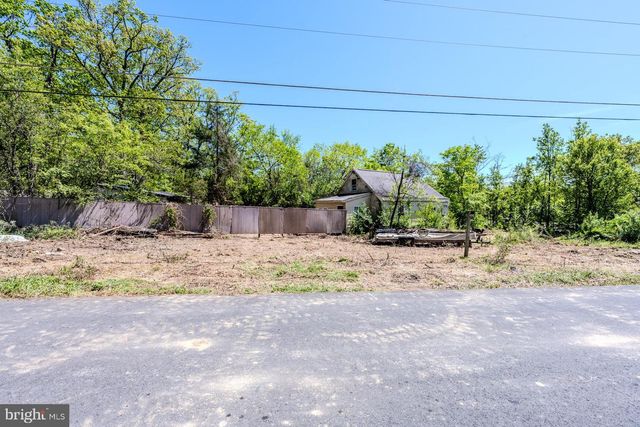 12224 BRADDOCK RD, Fairfax, VA 22030