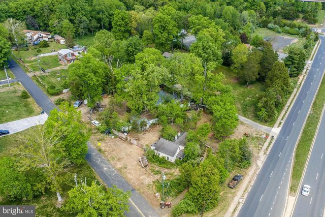 12224 BRADDOCK RD, Fairfax, VA 22030