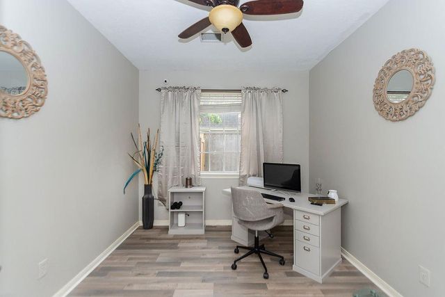 1808 Oakland Circle, Pearland, TX 77581