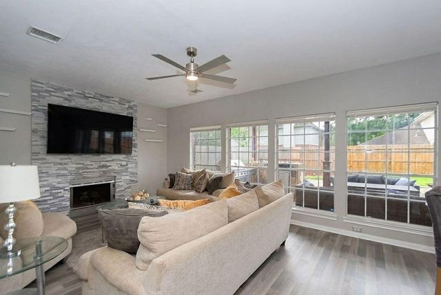 1808 Oakland Circle, Pearland, TX 77581