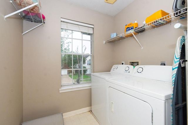 1808 Oakland Circle, Pearland, TX 77581