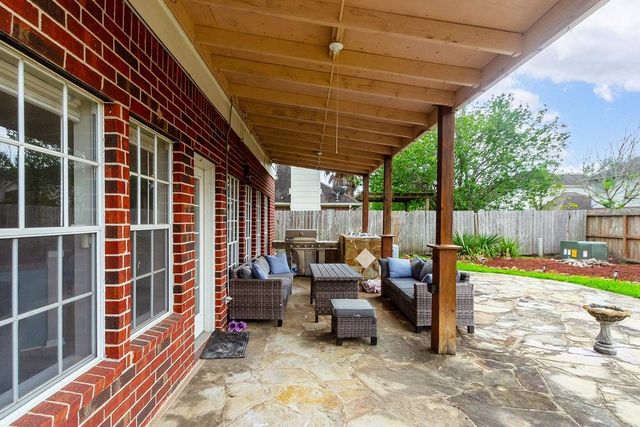 1808 Oakland Circle, Pearland, TX 77581