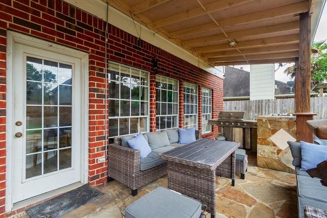 1808 Oakland Circle, Pearland, TX 77581